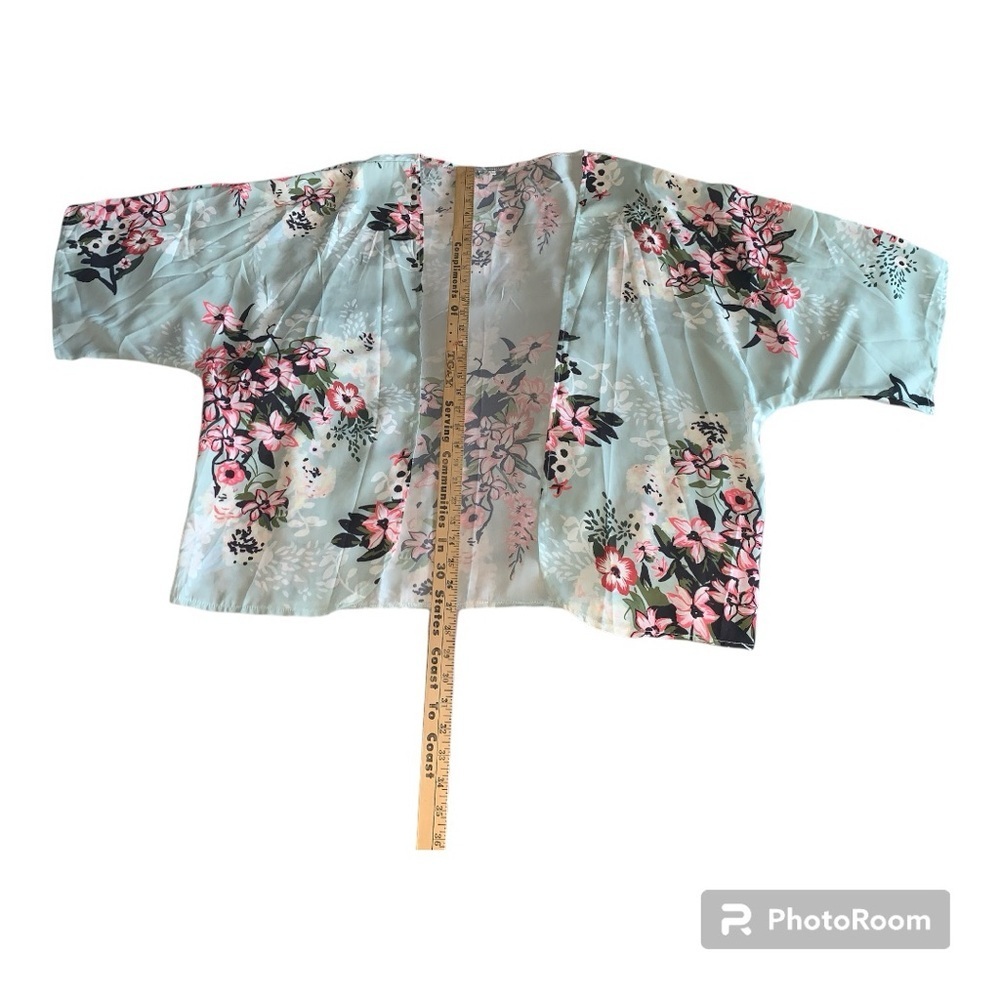 🎉HP🎉KIMONO - Picture 5 of 5